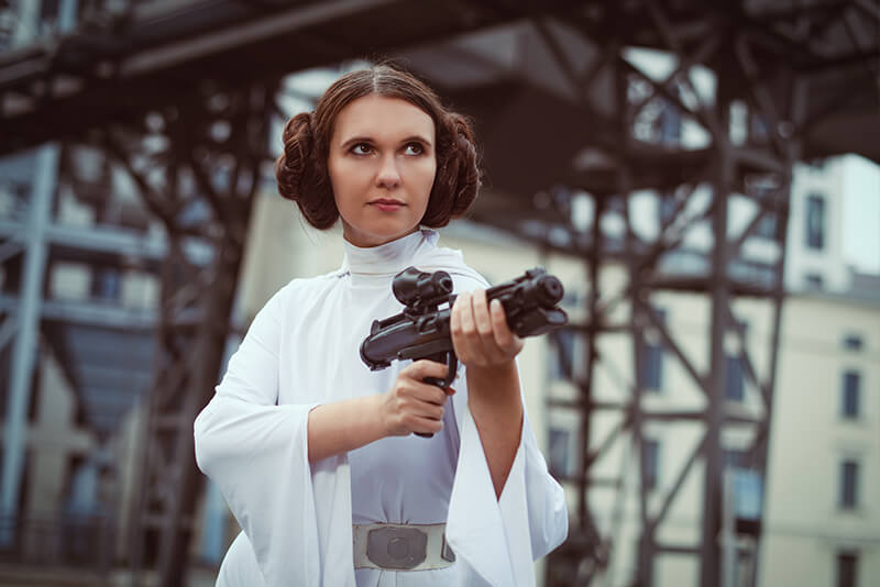 Leia Skywalker cosplay